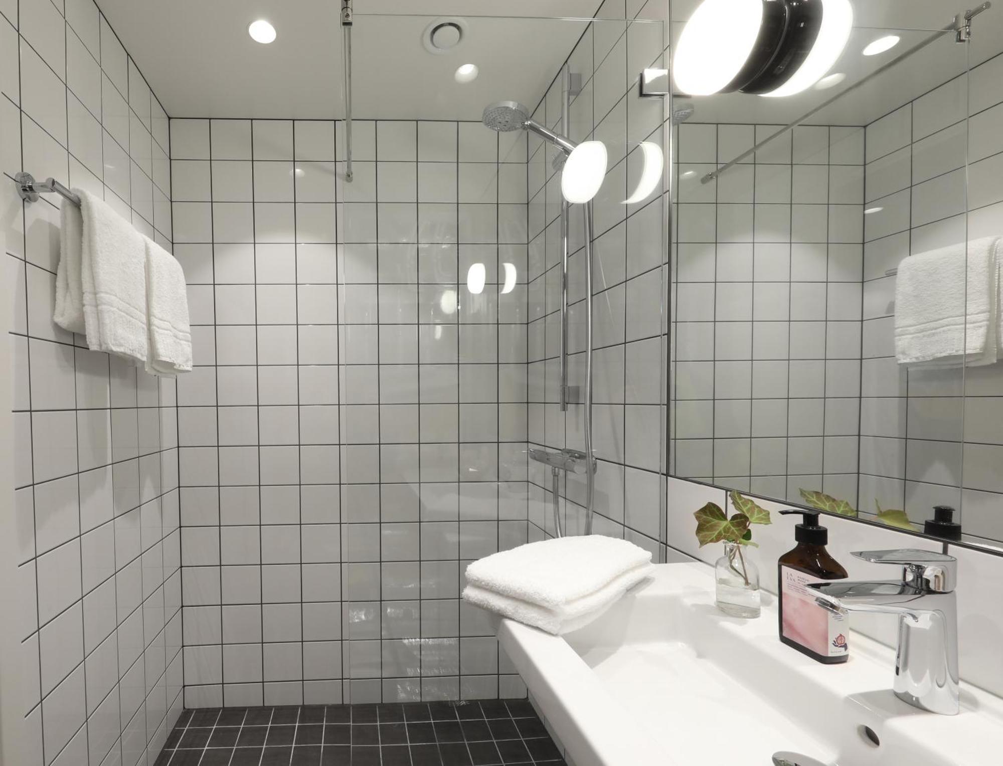 Best Western Plus Ten Hotel Upplands-Väsby 外观 照片